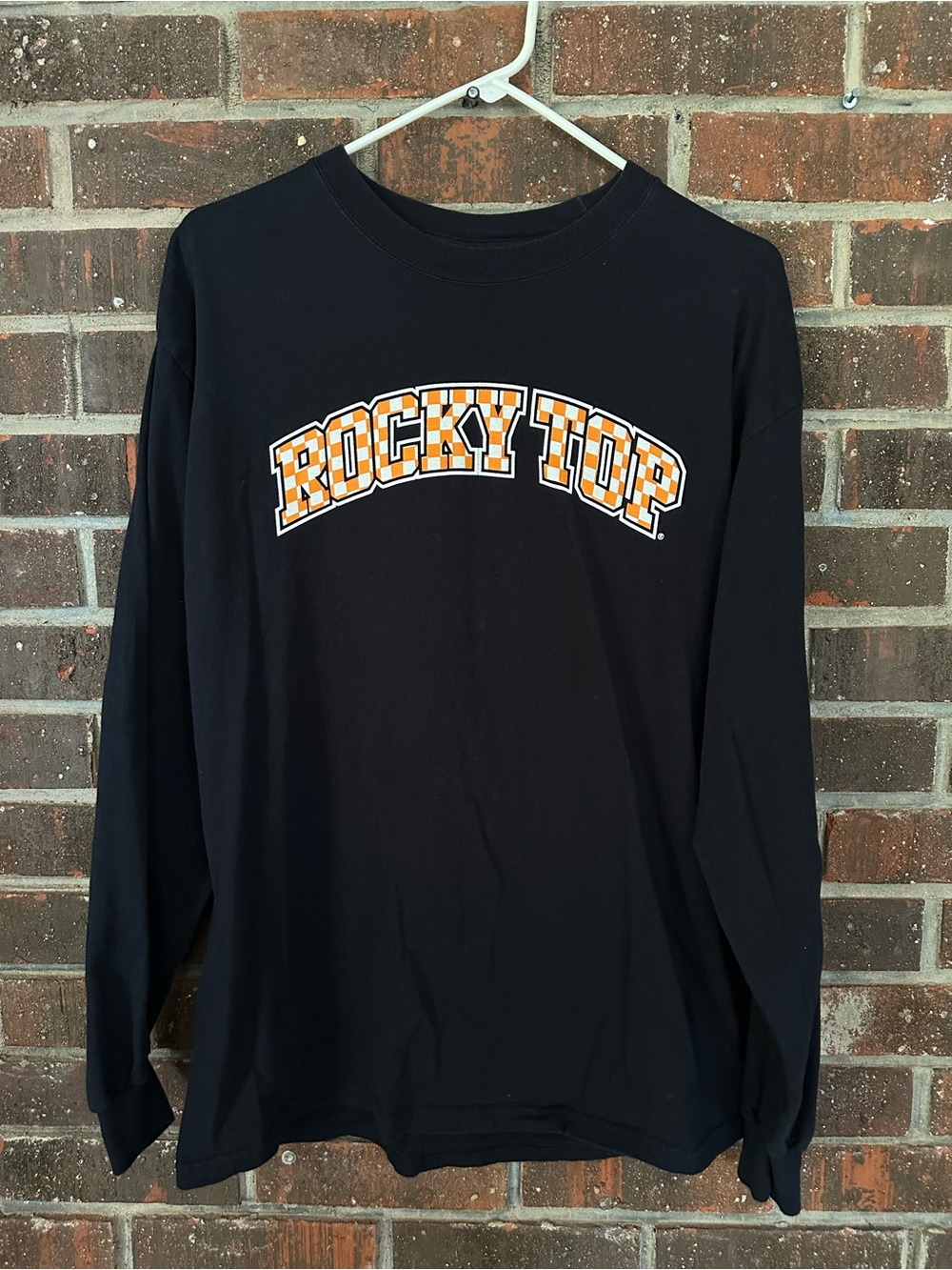 Vintage Black Tennessee Volunteers Rocky Top Graphic Long-Sleeve Tee
